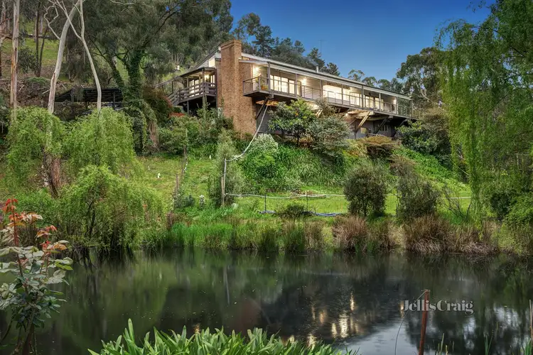 25 Silvan Road, Wattle Glen VIC 3096