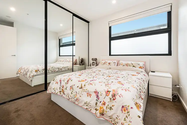 Fifth view of Homely apartment listing, 301/93 Warrigal Road, Hughesdale VIC 3166