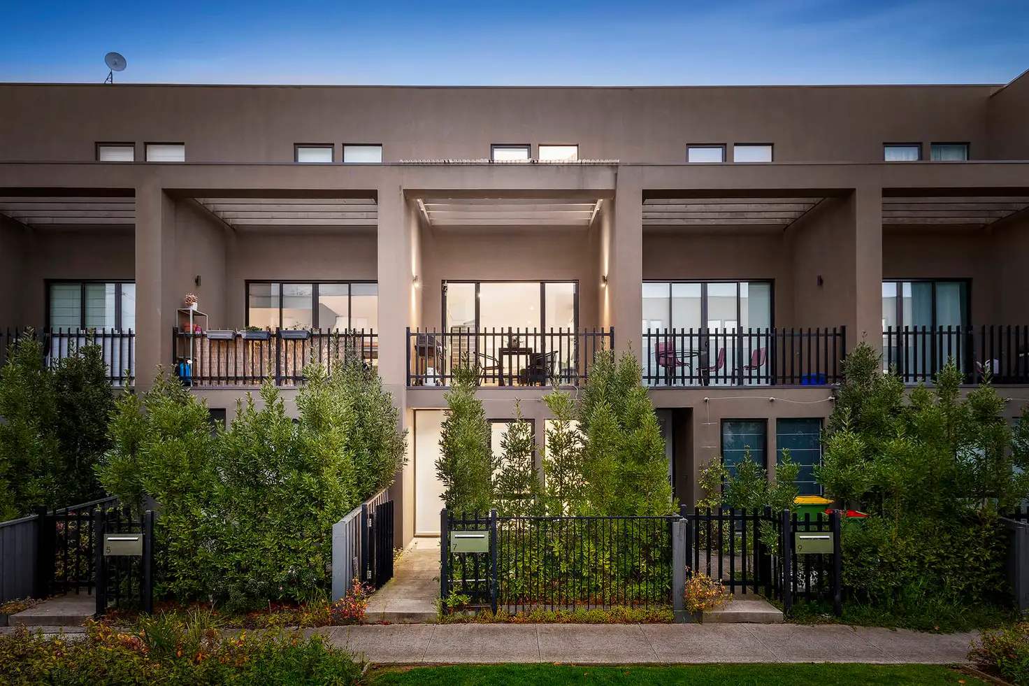Main view of Homely townhouse listing, 7 Kiln Walk, Maidstone VIC 3012