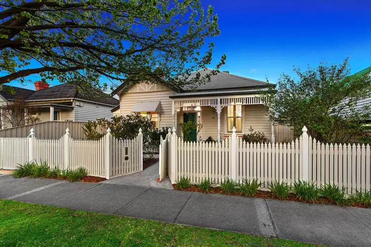 22 Darling Street, Hughesdale VIC 3166