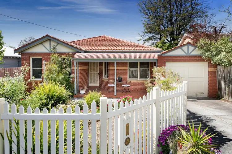 1/12 Lysbeth Street, Mckinnon VIC 3204
