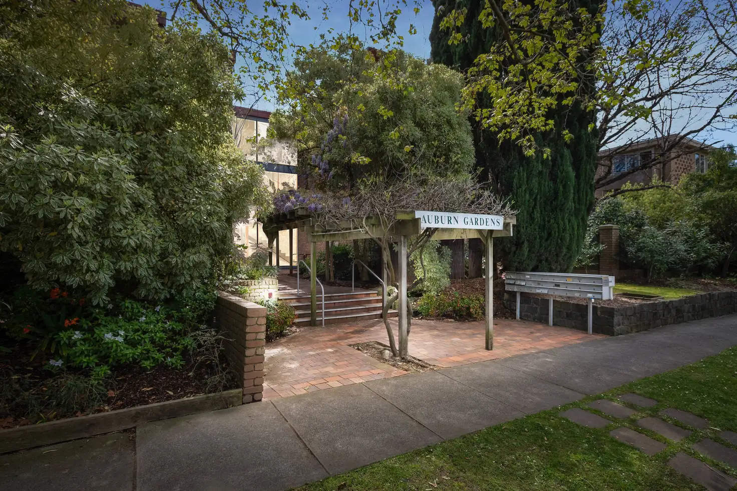 Main view of Homely apartment listing, 20/11 Auburn Grove, Hawthorn East VIC 3123