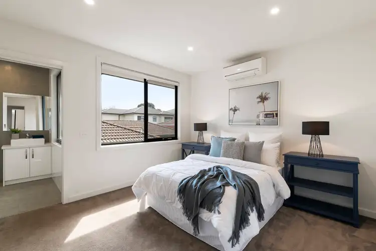 Sixth view of Homely townhouse listing, 5/38 McComas Grove, Burwood VIC 3125