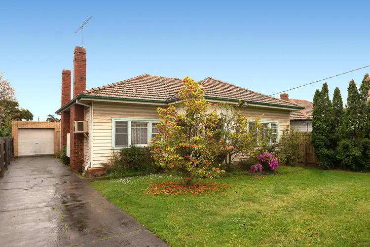 10 Young Street, Ashburton VIC 3147