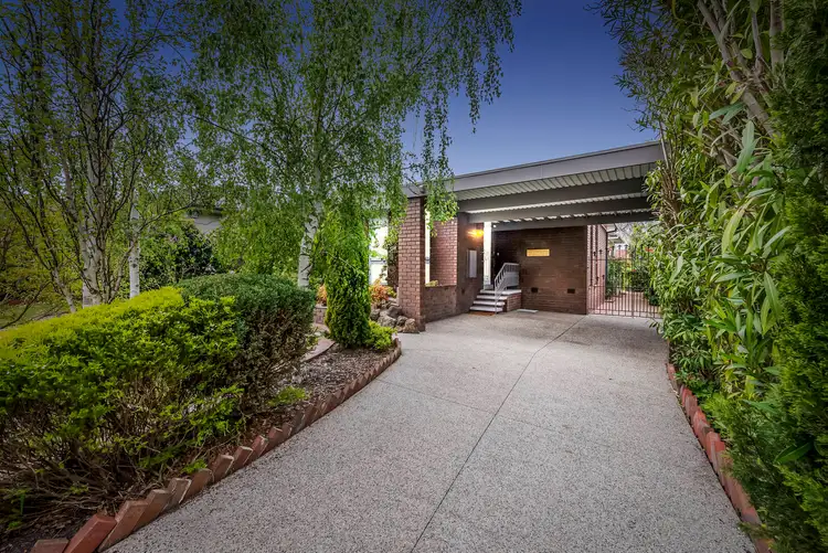 38 Rosemary Street, Chadstone VIC 3148