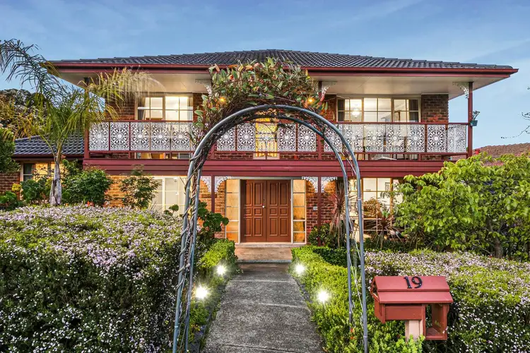 19 Winbrook Court, Doncaster VIC 3108
