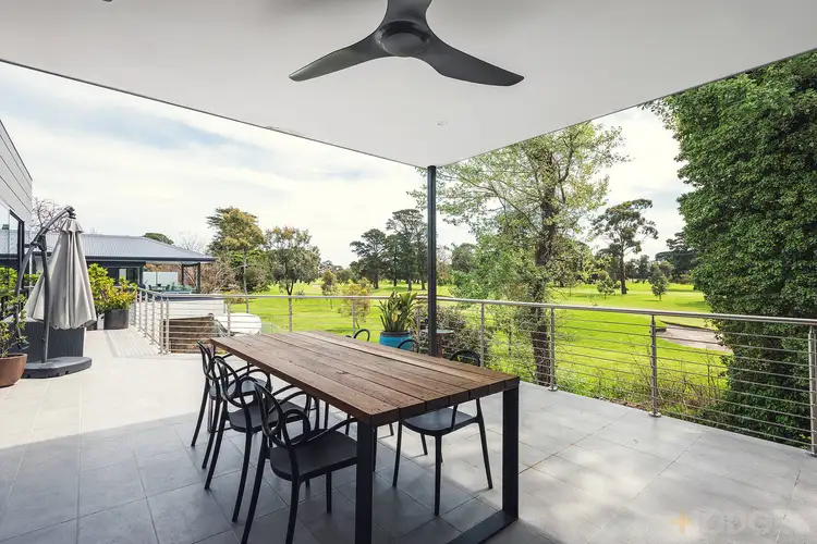 1/70 Kinross Avenue, Edithvale VIC 3196