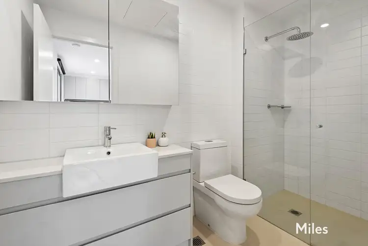Fourth view of Homely apartment listing, 305/109 Cape Street, Heidelberg VIC 3084