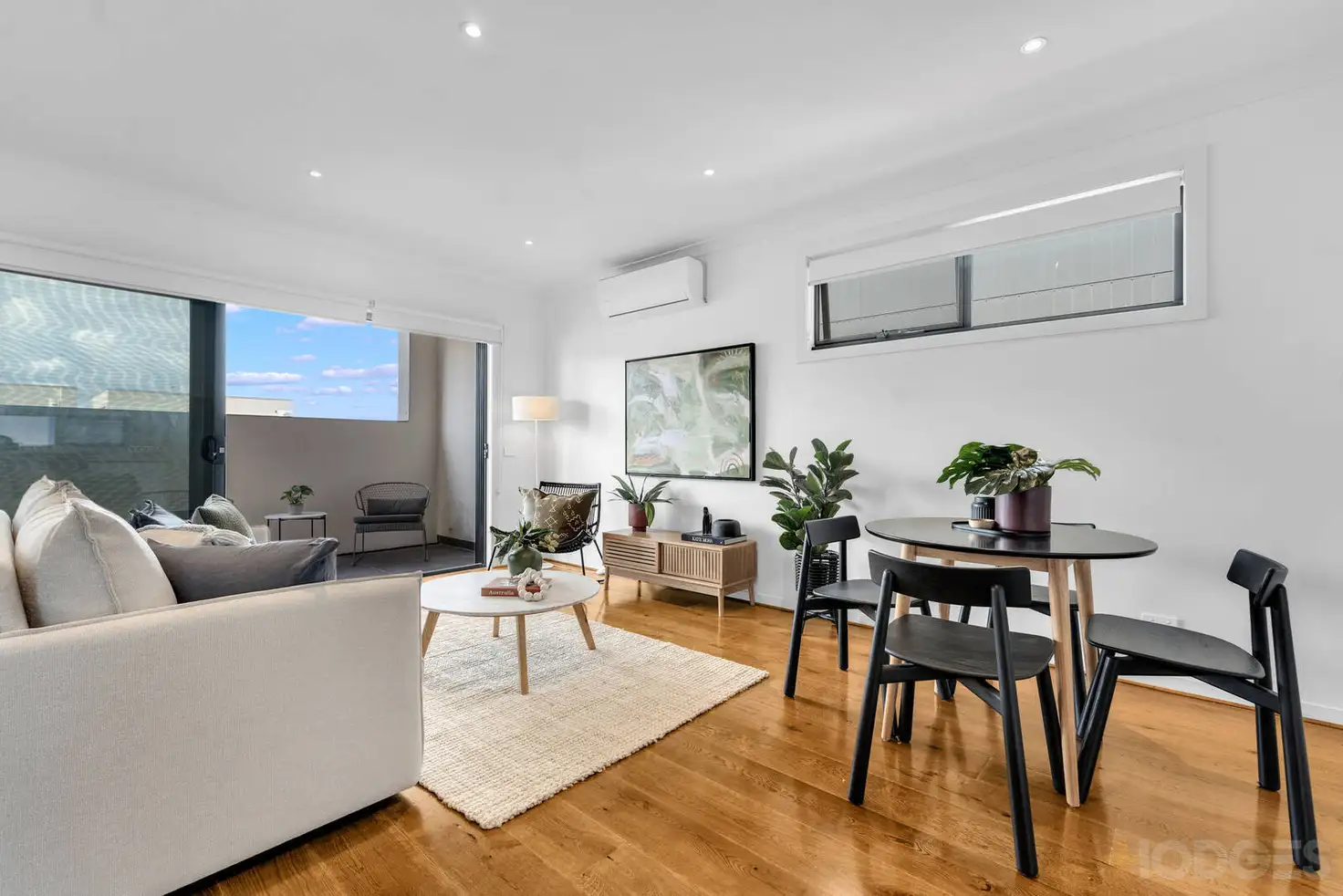 Main view of Homely townhouse listing, 10/76 Collins Street, Mentone VIC 3194