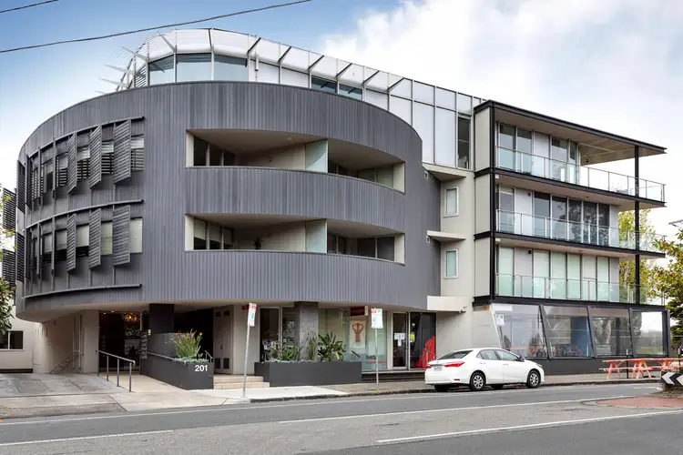 Main view of Homely apartment listing, 10/201 Ormond Road, Elwood VIC 3184