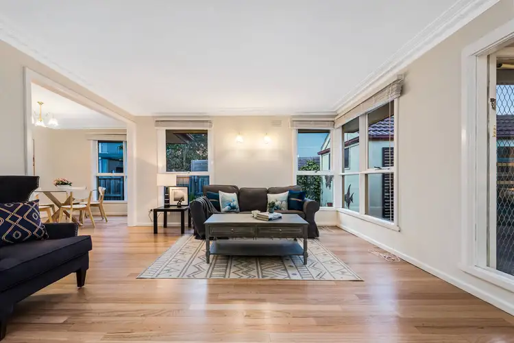 162 Centre Dandenong Road