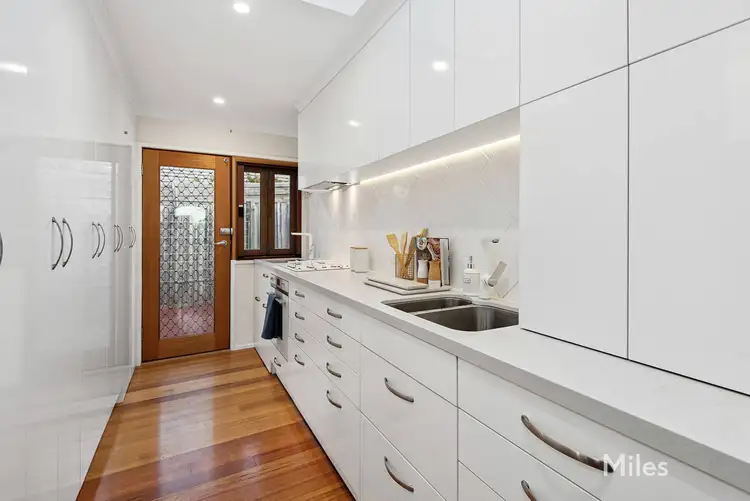 Third view of Homely unit listing, 4/154 Hawdon Street, Heidelberg VIC 3084