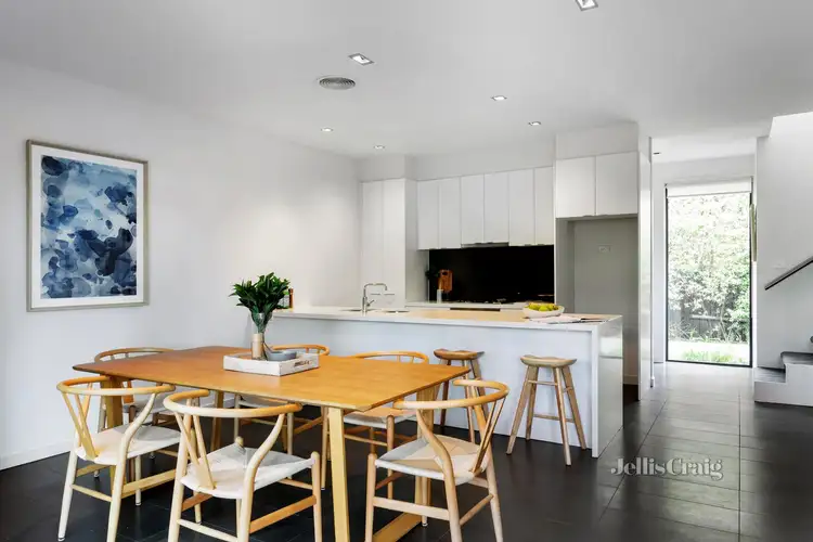 Fifth view of Homely townhouse listing, 2/39 Whitmuir Road, Bentleigh VIC 3204