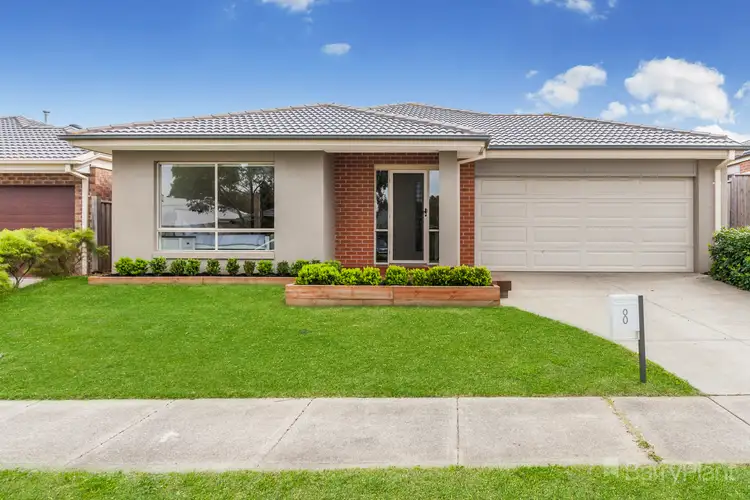 Main view of Homely house listing, 8 Belleview Cres, Beveridge VIC 3753