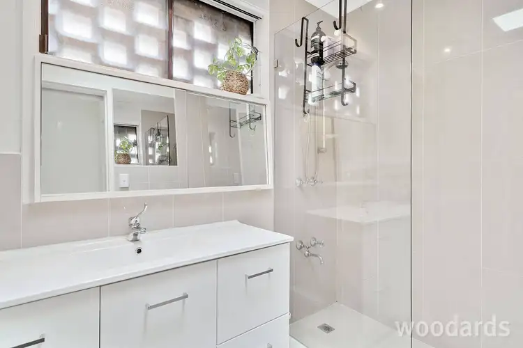 Sixth view of Homely unit listing, 2/11-13 Robinson Road, Hawthorn VIC 3122