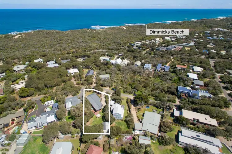 8 Marianne Avenue, Rye VIC 3941