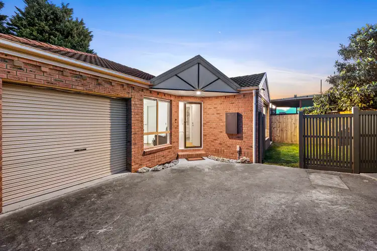 2/14 Rosemary Street, Chadstone VIC 3148