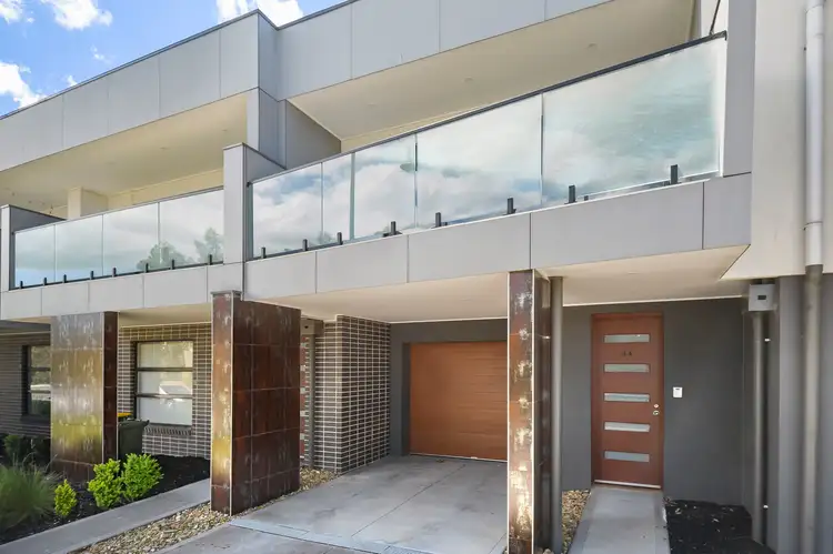 44 Waterway Boulevard, Doreen VIC 3754