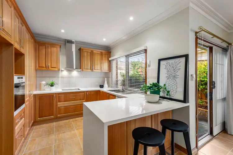 Fifth view of Homely townhouse listing, 2/27 Parkinson Street, Mount Waverley VIC 3149