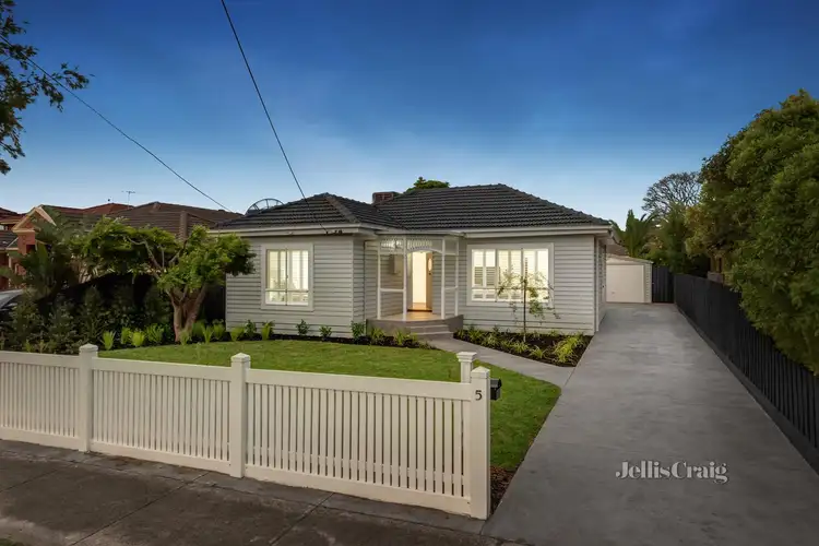 5 Stewart Road, Oakleigh East VIC 3166