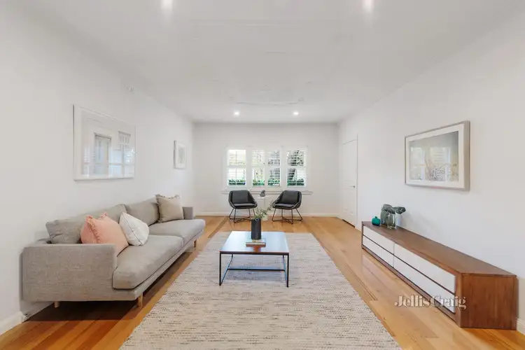 Second view of Homely house listing, 15 Porter Road, Bentleigh VIC 3204