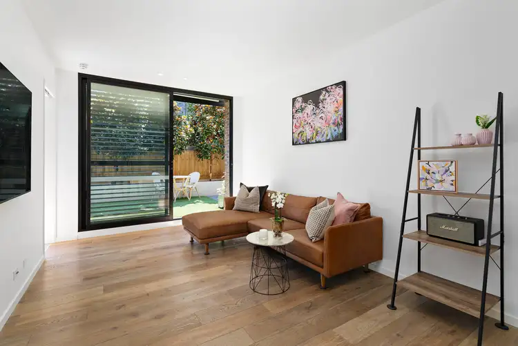 Third view of Homely apartment listing, 3/1 Eucalypt Avenue, Malvern East VIC 3145