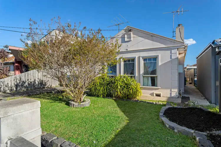 Second view of Homely house listing, 7 Fisher Street, Maidstone VIC 3012