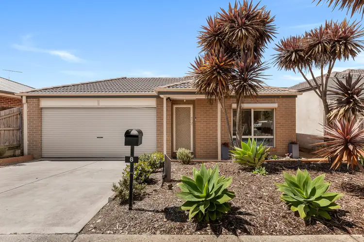 8 Autumn Grove, Mernda VIC 3754