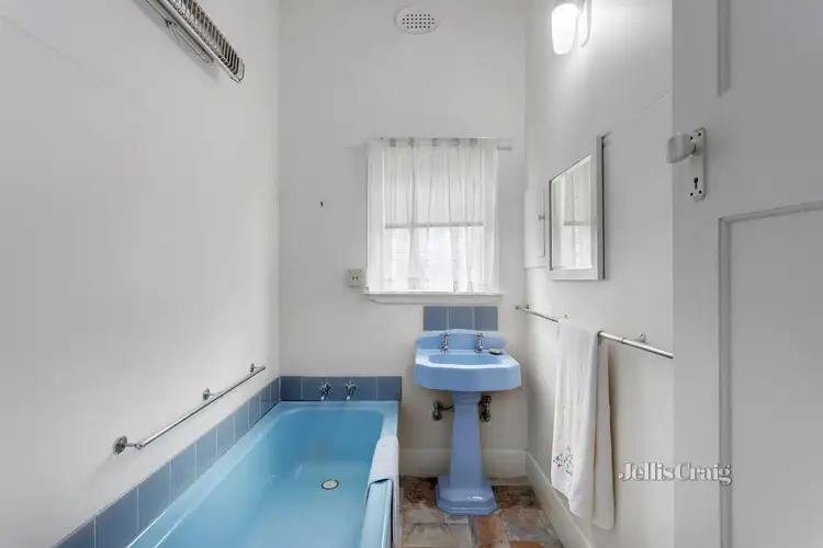 Fifth view of Homely house listing, 25 Graham Avenue, Mckinnon VIC 3204