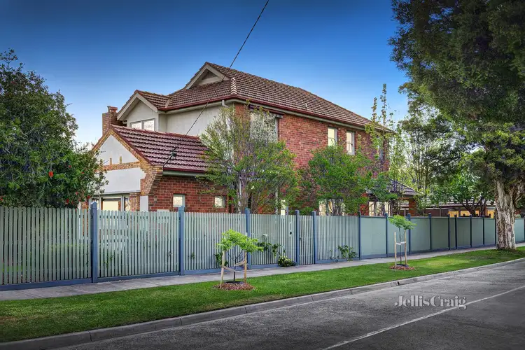 275 Koornang Road, Carnegie VIC 3163