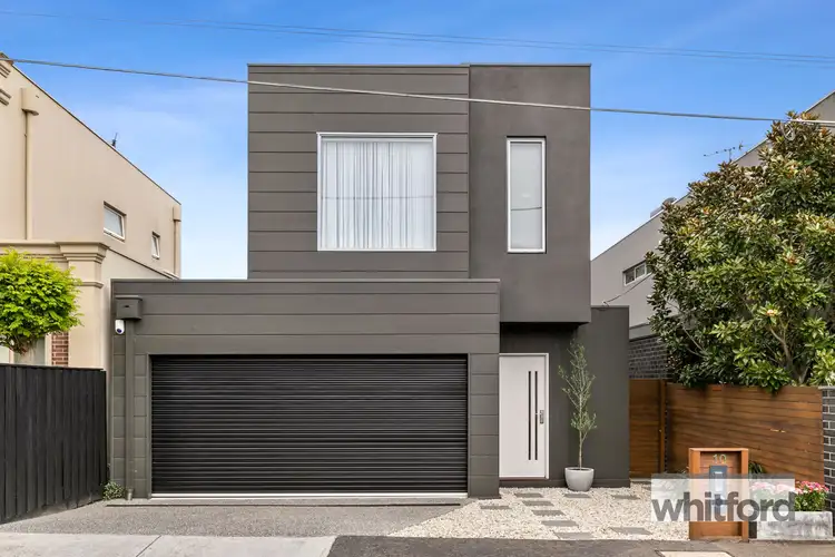 2/10 Chadwick Street, Newtown VIC 3220