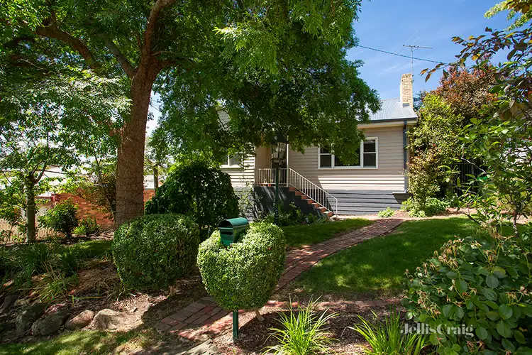 11 Mayona Road, Montmorency VIC 3094