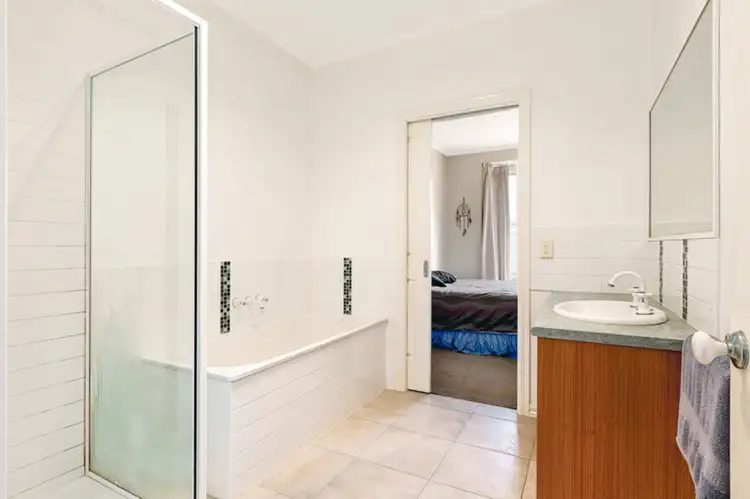Fifth view of Homely house listing, 2/708 Talbot Street, Redan VIC 3350