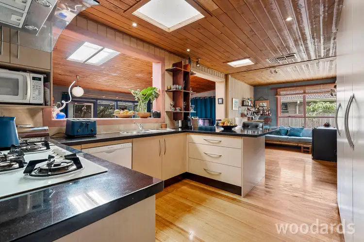 36 Botanic Drive, Glen Waverley VIC 3150