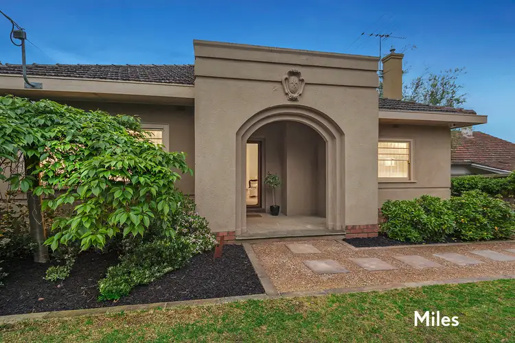 15 Lower Heidelberg Road, Ivanhoe VIC 3079