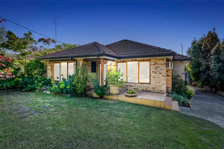 11 Silver Ash Avenue, Ashwood VIC 3147