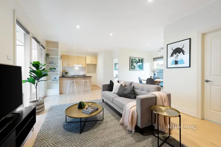 Second view of Homely unit listing, 2/104 Parkmore Road, Bentleigh East VIC 3165