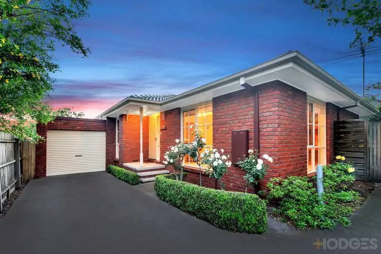 2/24 Sunray Avenue, Cheltenham VIC 3192
