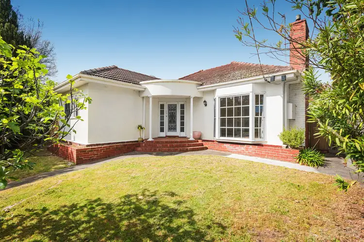 98 Beach Street, Frankston VIC 3199