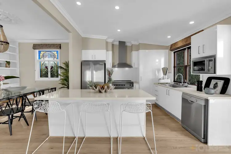 Fifth view of Homely house listing, 10 Owen Street, Mordialloc VIC 3195