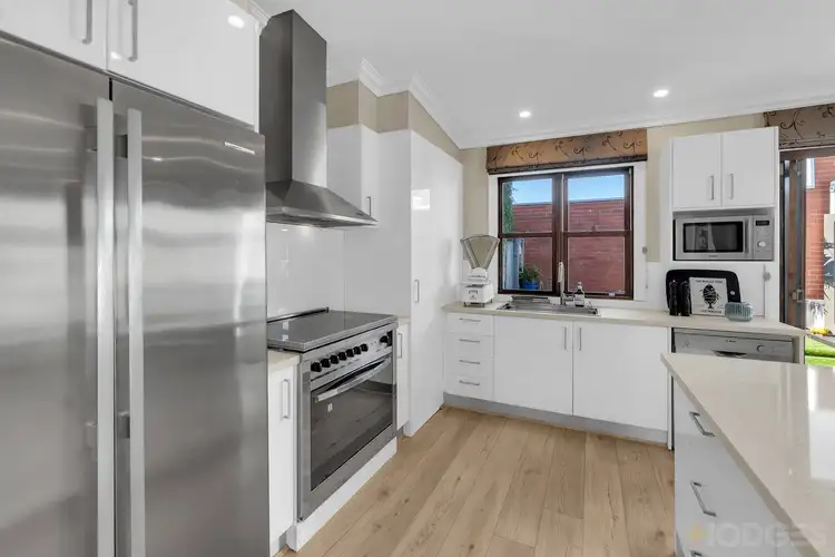 Sixth view of Homely house listing, 10 Owen Street, Mordialloc VIC 3195