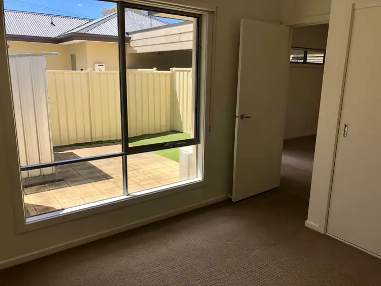 Fifth view of Homely unit listing, 2/52 Elder Street, Watsonia VIC 3087