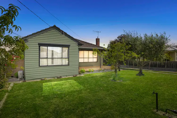 36 Alward Avenue, Clayton South VIC 3169