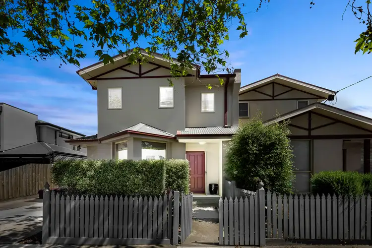 2/60 Roberts Street, West Footscray VIC 3012