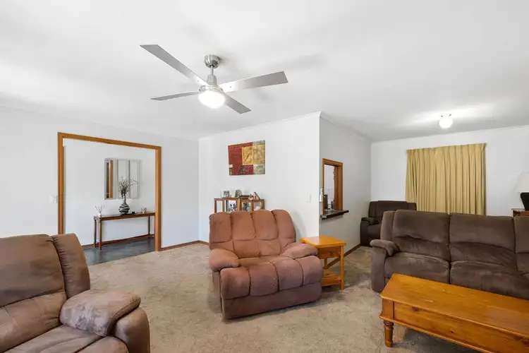 Second view of Homely house listing, 3 Teague Court, Sebastopol VIC 3356