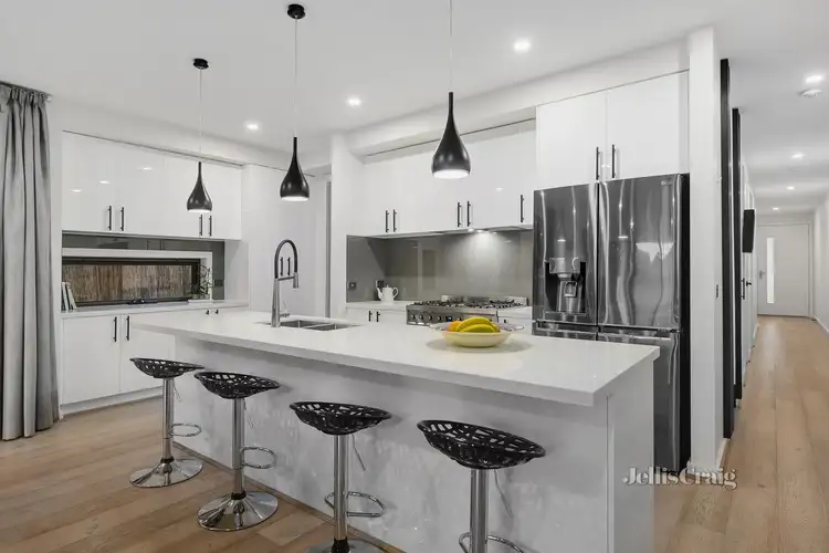 Fifth view of Homely townhouse listing, 395B Chesterville Road, Bentleigh East VIC 3165