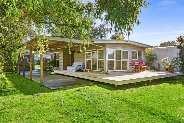82 Bass Street, Flinders VIC 3929