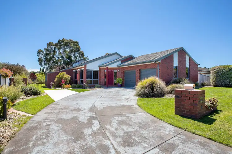 7 Golfview Drive, Invermay Park VIC 3350