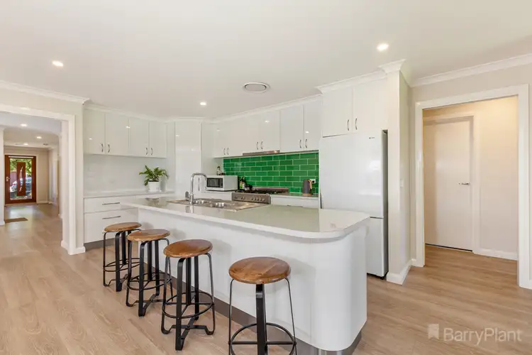 Sixth view of Homely house listing, 8 Grace Court, Broadford VIC 3658