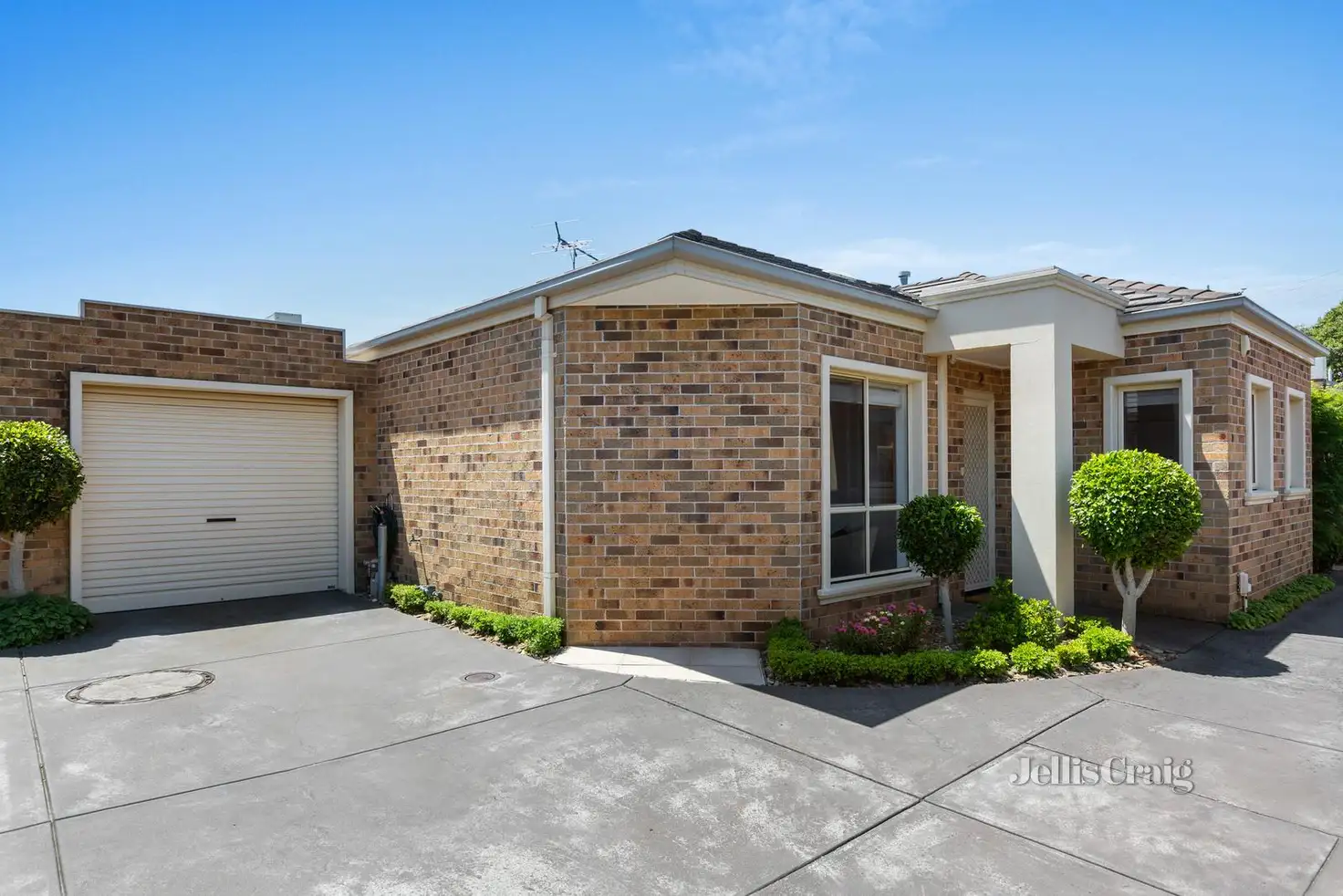 Main view of Homely townhouse listing, 2/55 Clay Street, Moorabbin VIC 3189